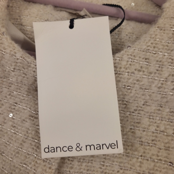 Dance & Marvel Elegant Ivory HEART Button-Up Blazer With Pockets - Picture 2 of 11